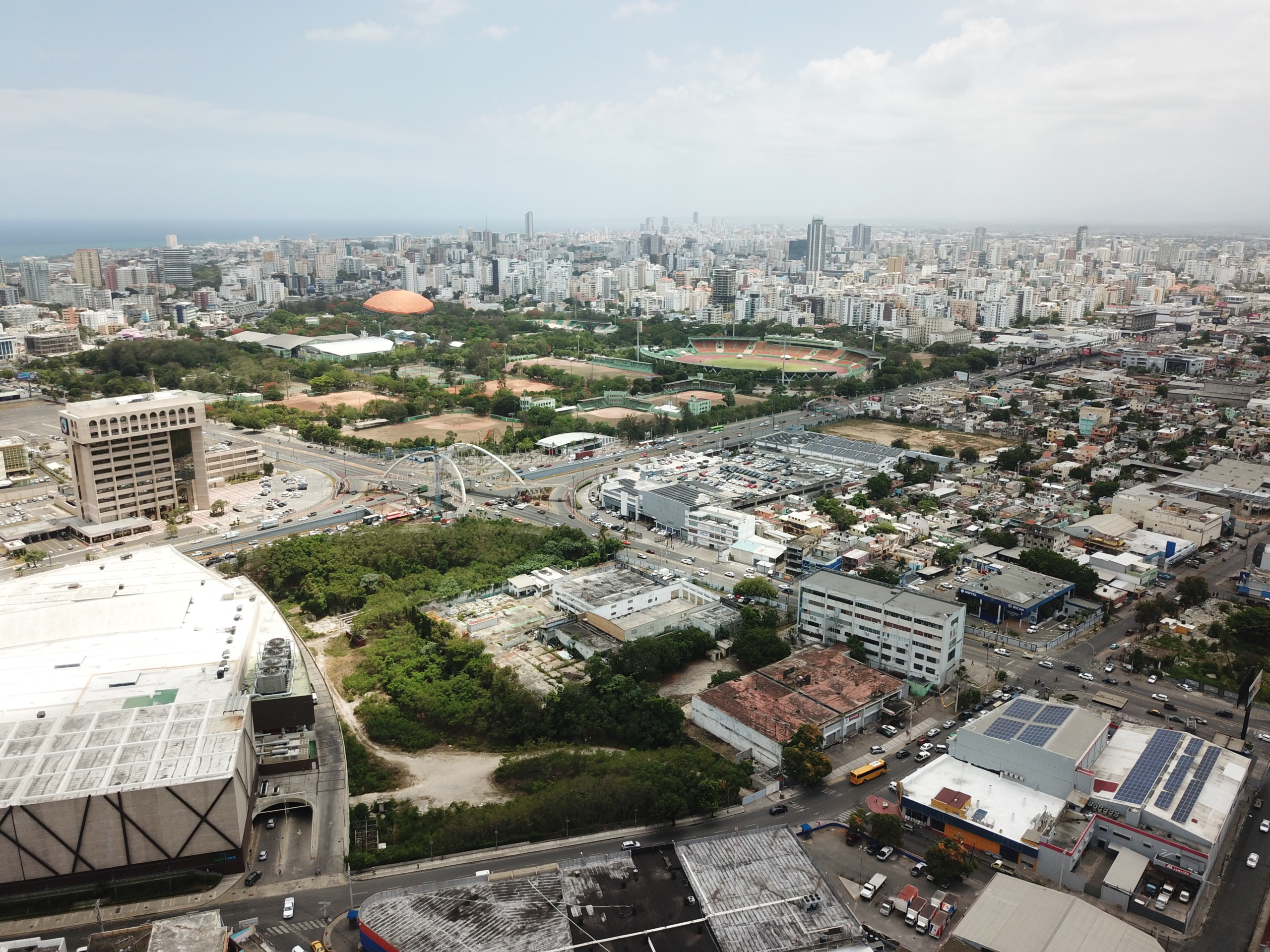 21,218 m² Land for Sale in Santo Domingo – Next to Sambil, Dominican Republic – photo 4