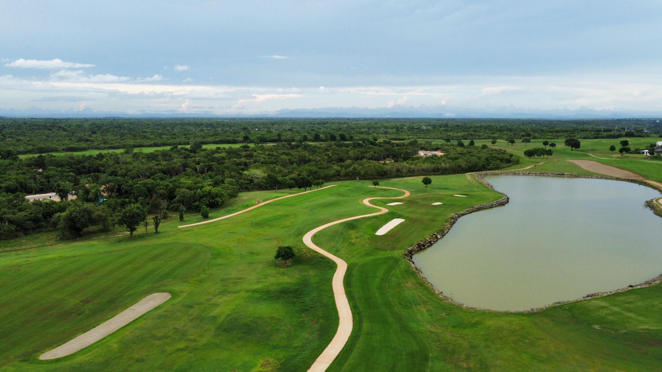 Vista Lagos 24 Lot for Sale – Casa de Campo, La Romana, Dominican Republic